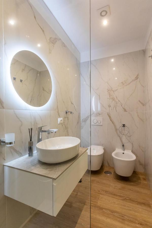 Elegantia Luxury Rom